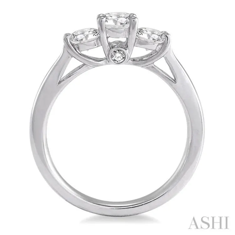 1 ctw Diamond Engagement Ring with 3/8 Ct Round Cut Center Stone in 14K White Gold