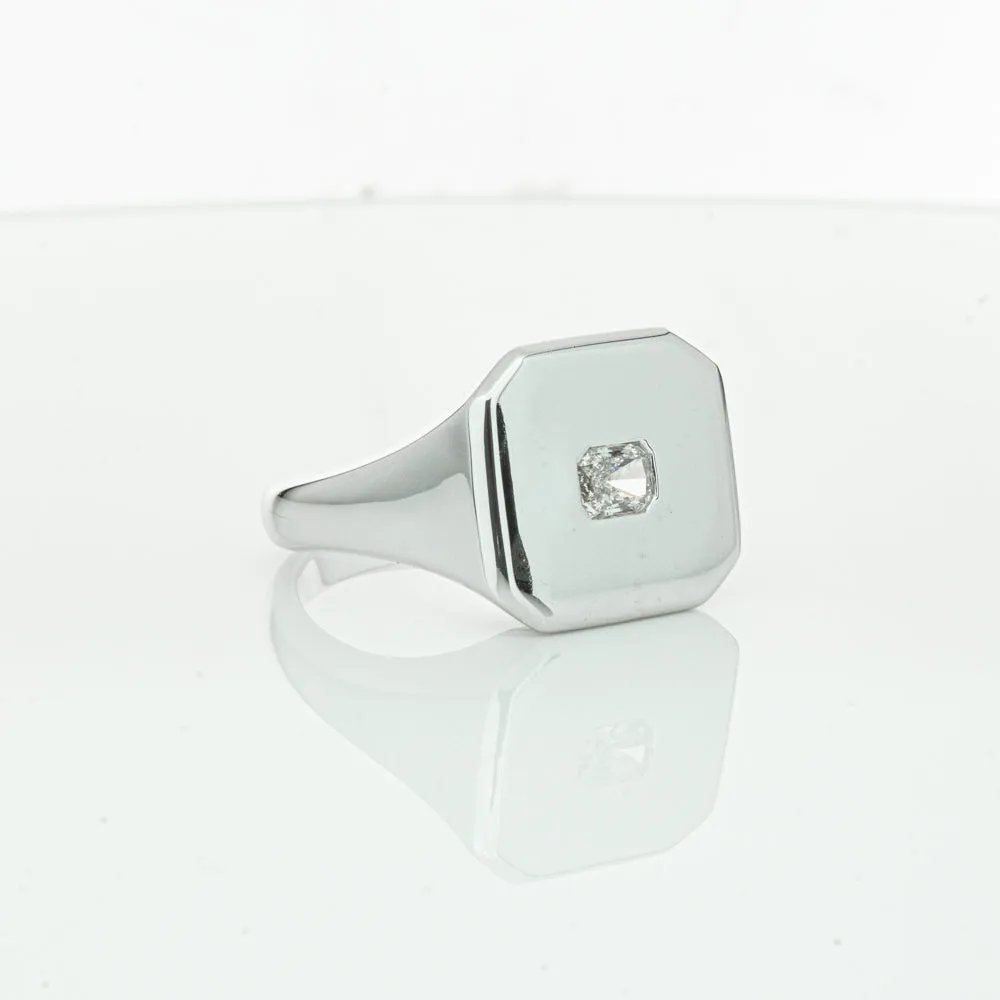 14ct White Gold .30ct Diamond Mens Signet Ring