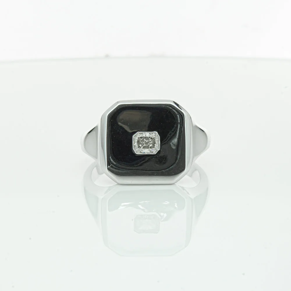 14ct White Gold .30ct Diamond Mens Signet Ring