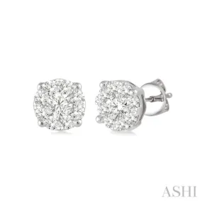 1/6 Ctw Lovebright Round Cut Diamond Earrings in 14K White Gold