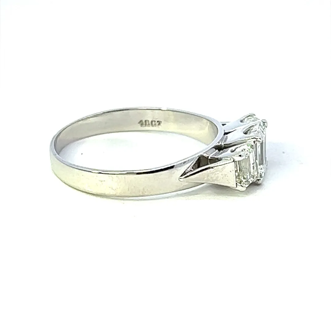 18ct White Gold 3 stone Diamond Ring