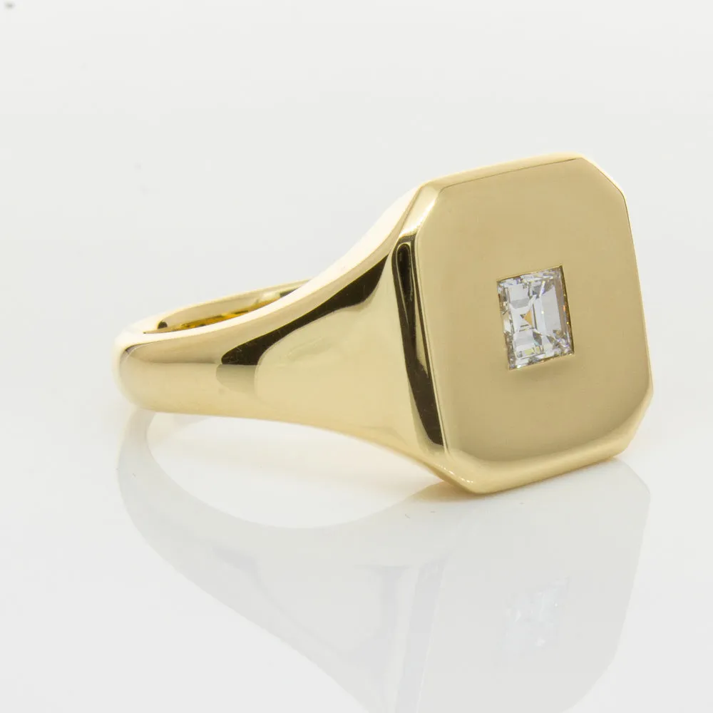 18ct Yellow Gold Diamond Mens Signet Ring