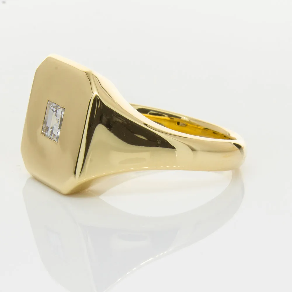 18ct Yellow Gold Diamond Mens Signet Ring