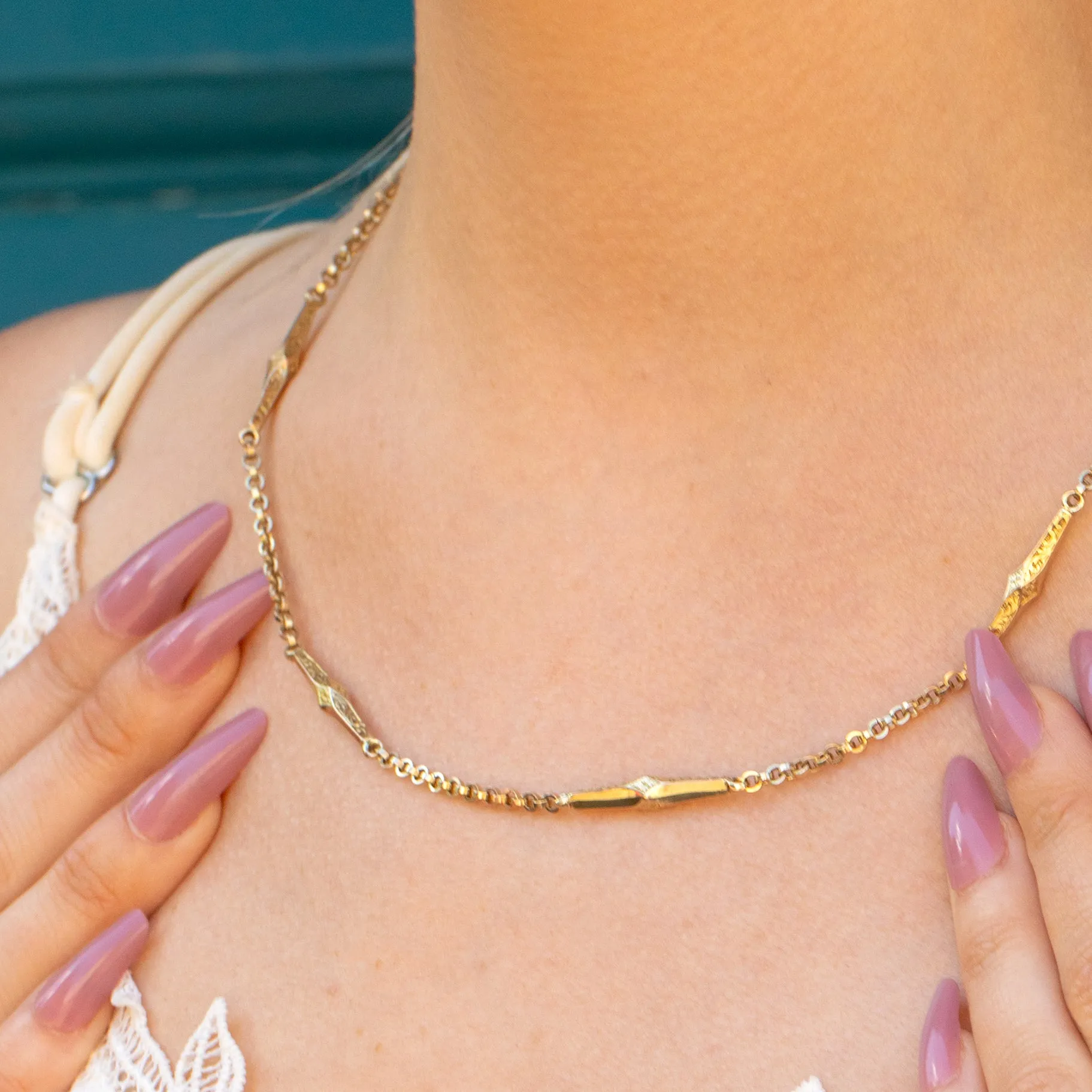 19" Antique 9ct Gold Fancy Engraved Link Chain