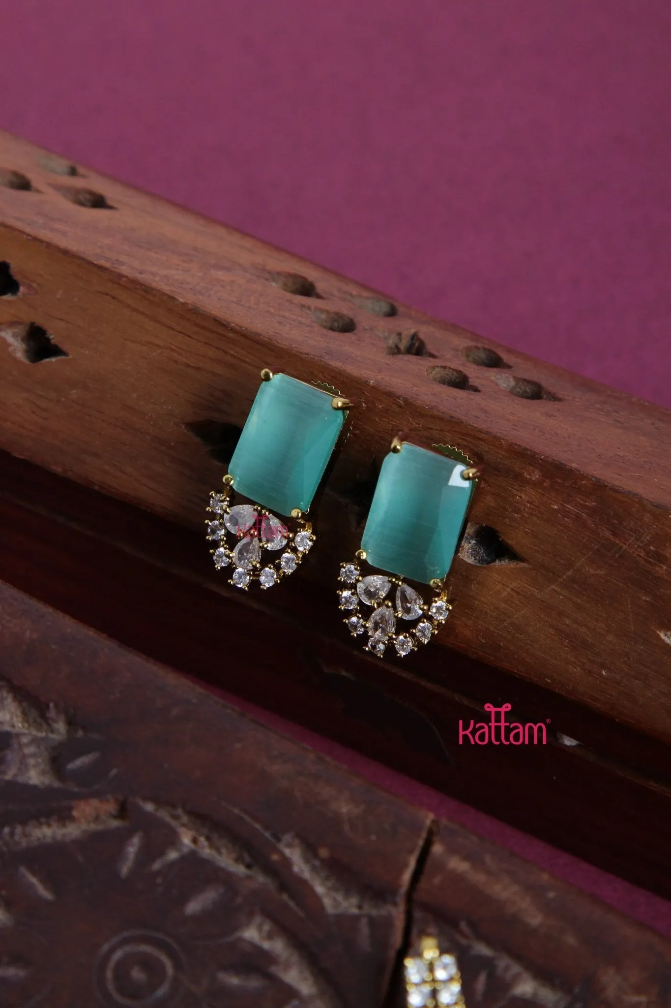 Aisha - AD Pastelgreen Choker