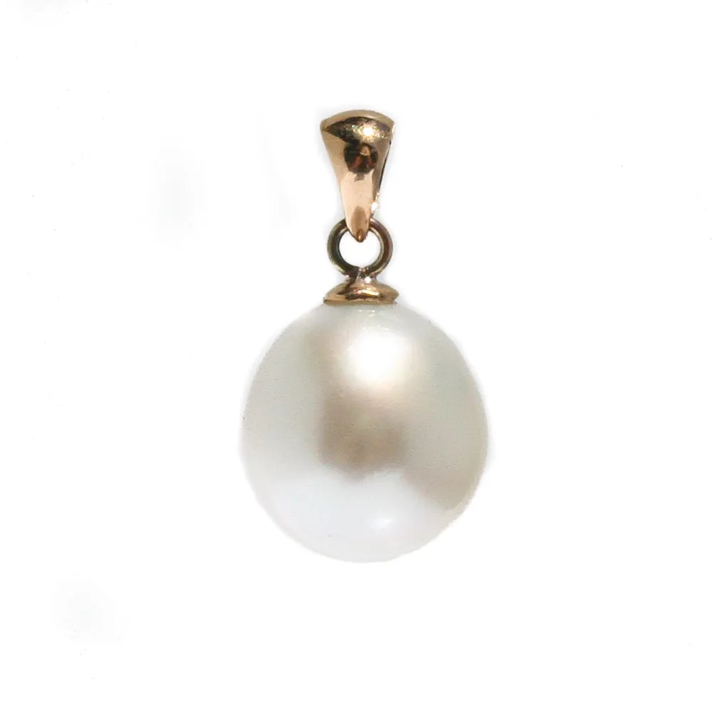 Australian South Sea Pearl Pendant 9ct Yellow Gold