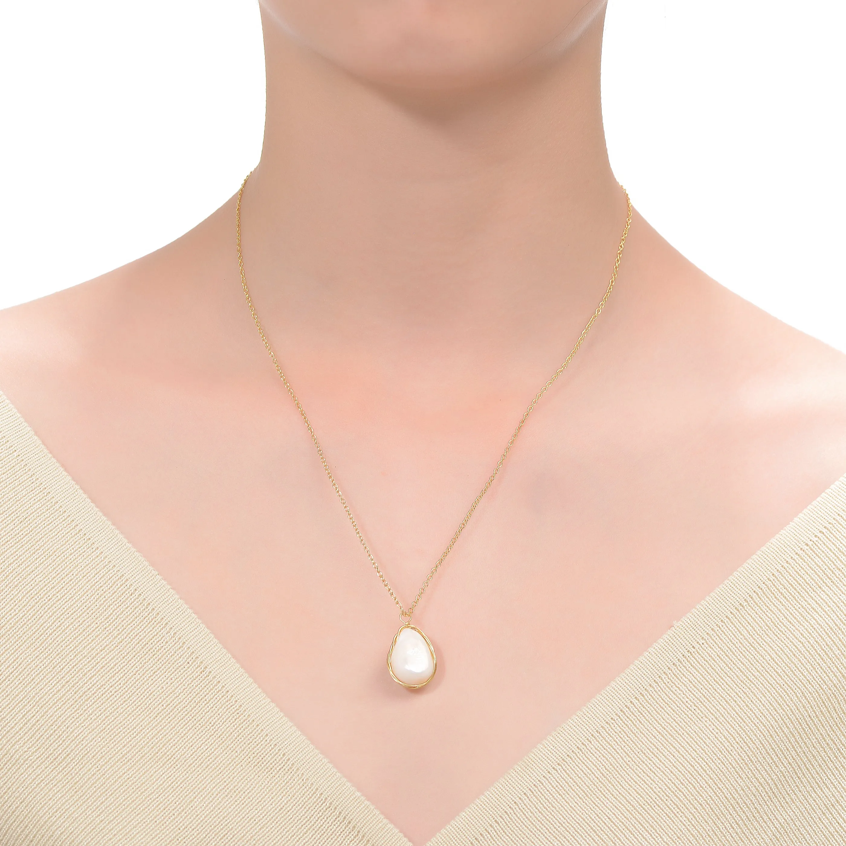 Brigitte Boho Teardrop Necklace