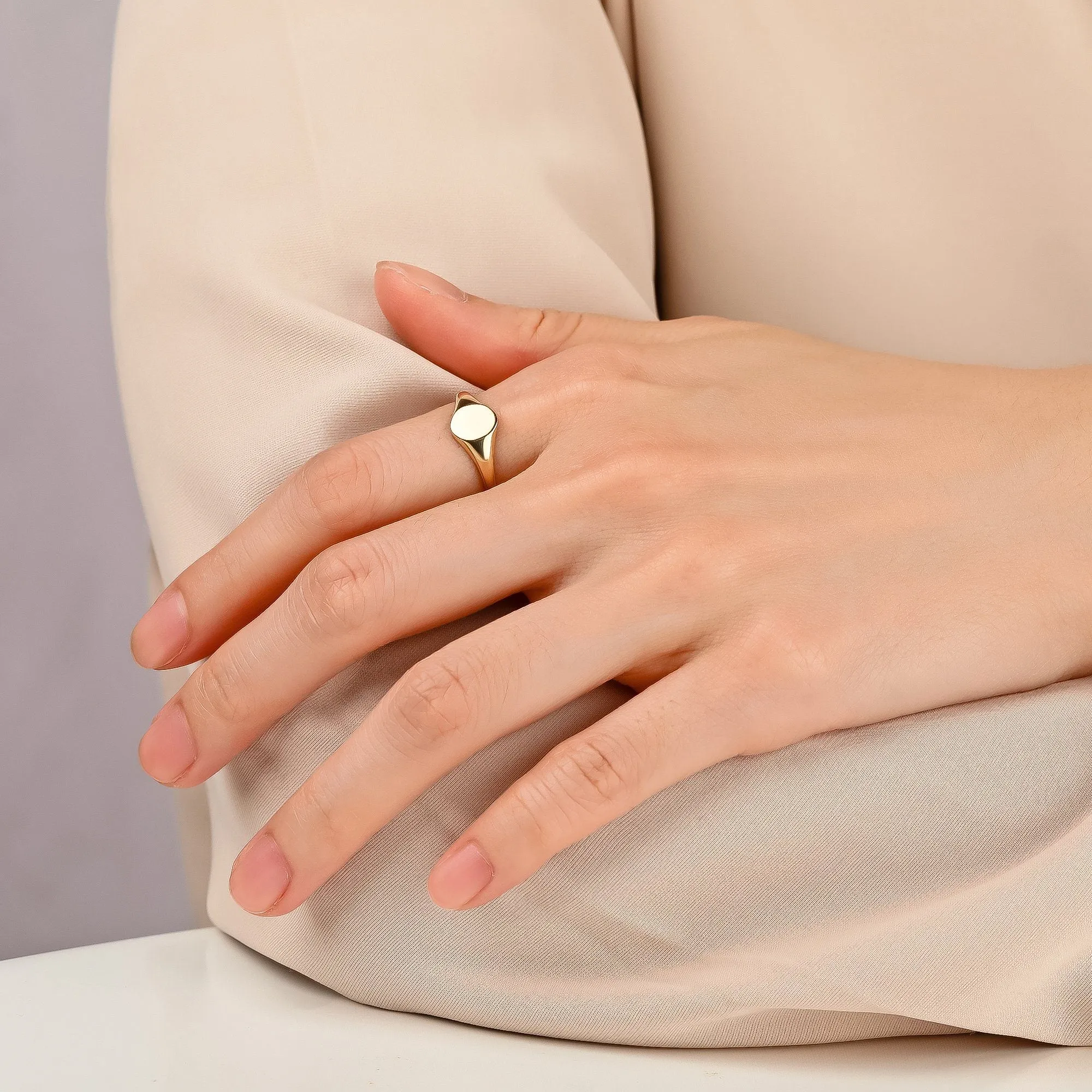 EILEEN | Classic Signet Ring