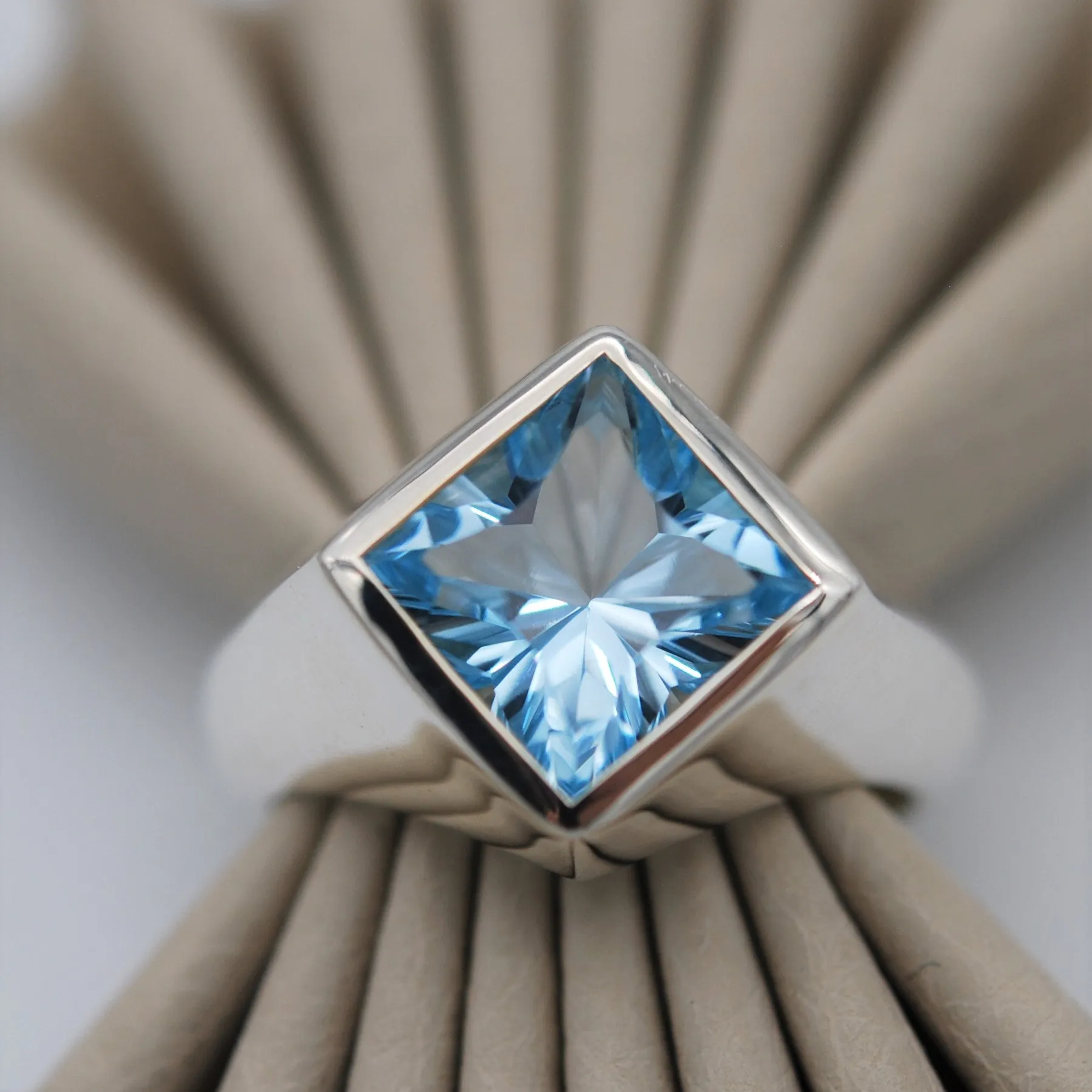 Fancy Gemset Signet style ring Ai227