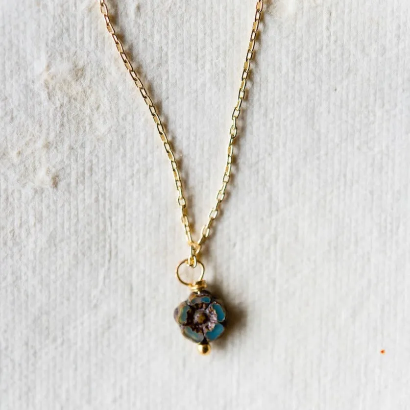 Flower Power Dainty Flower Necklace