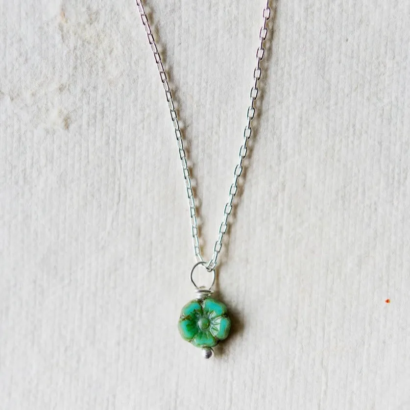 Flower Power Dainty Flower Necklace
