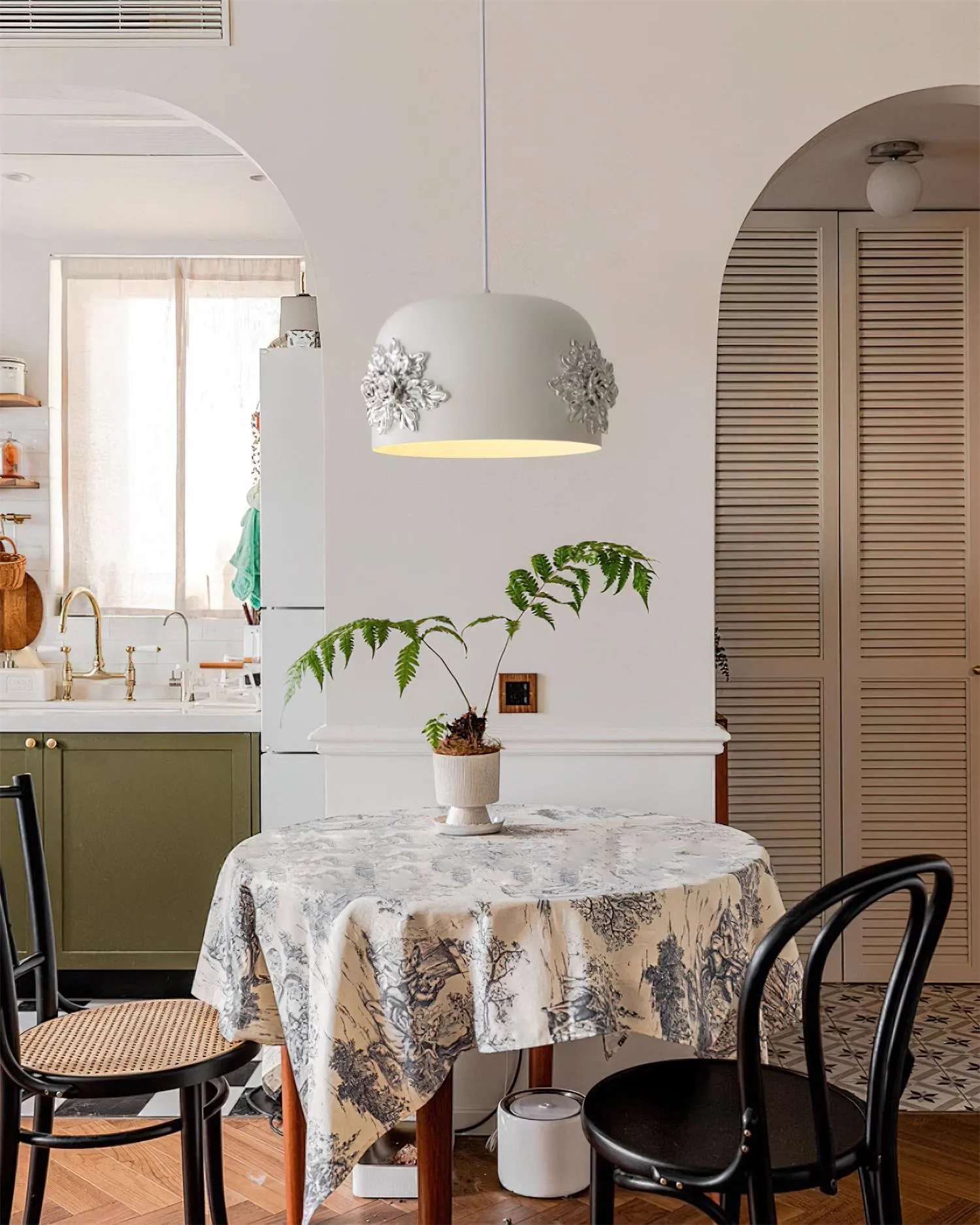 Gaina Pendant Lamp