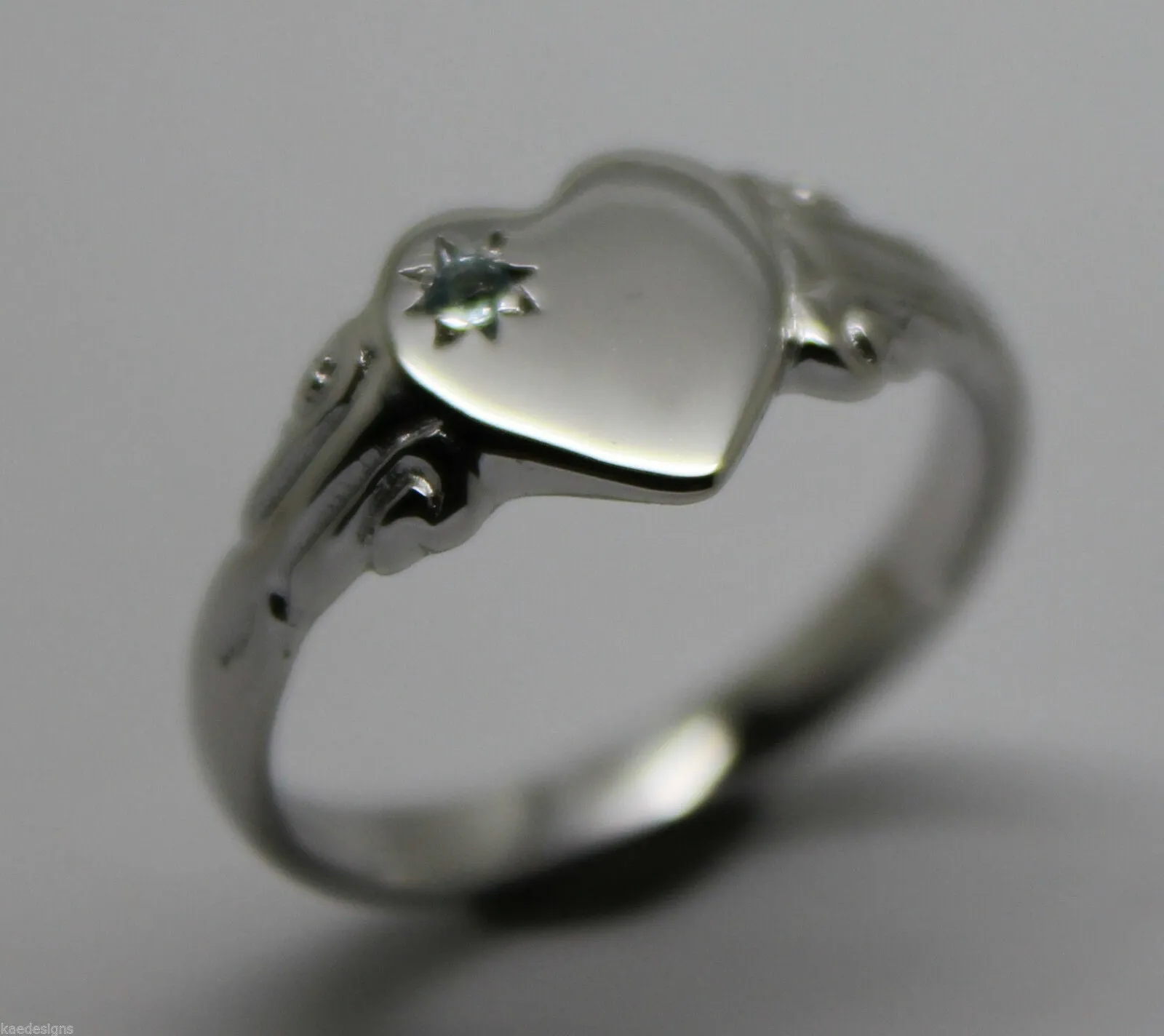 Genuine 9ct 9k White Gold / 375, Heart Topaz November Birthstone Signet Ring