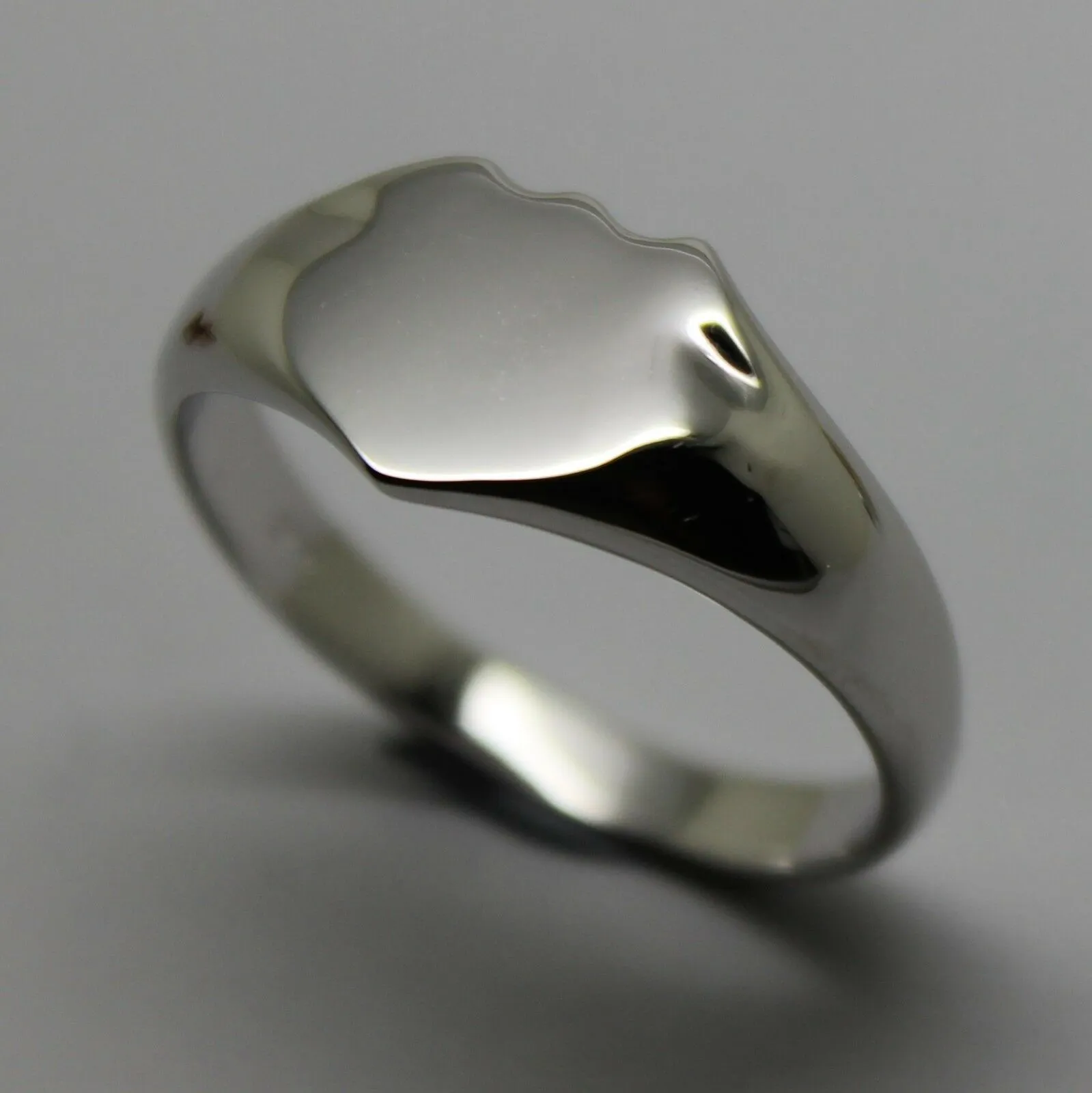 Genuine Heavy 375 Solid 9ct 9k White Or Rose Or Yellow Gold Shield Signet Ring