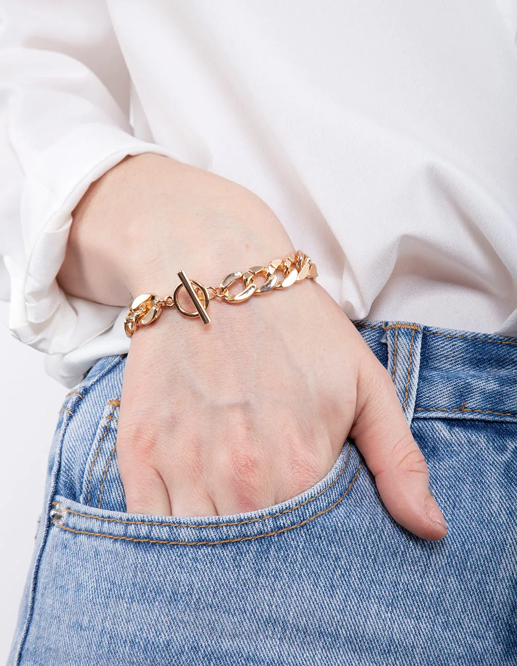 Gold Textured Chain Bracelet