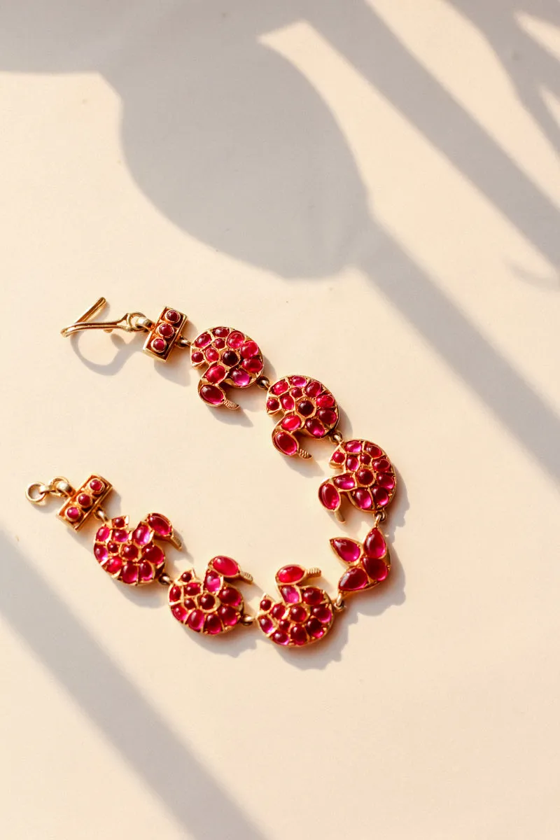 Hamsa Bracelet (Gold-plated)