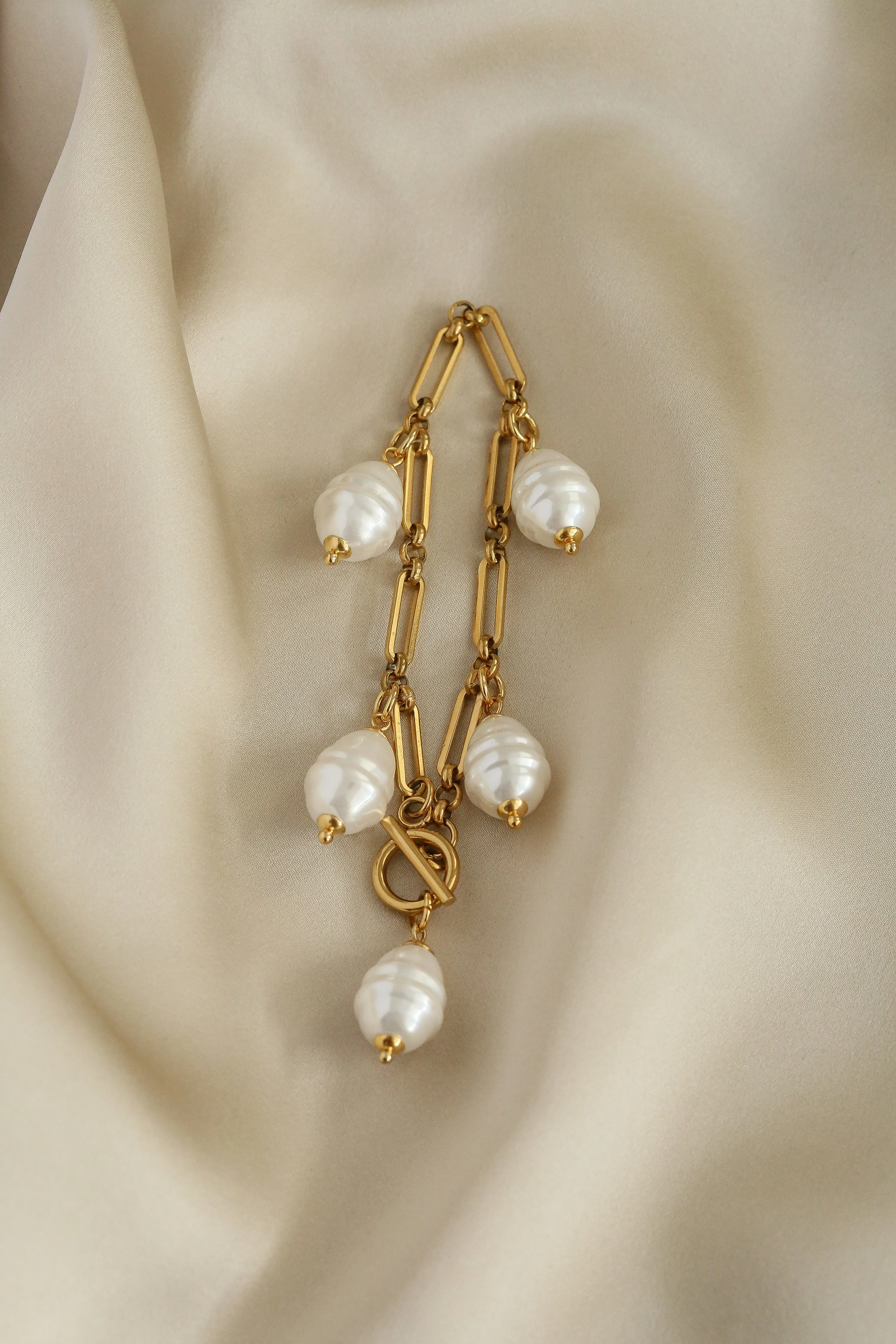 Illy Bracelet