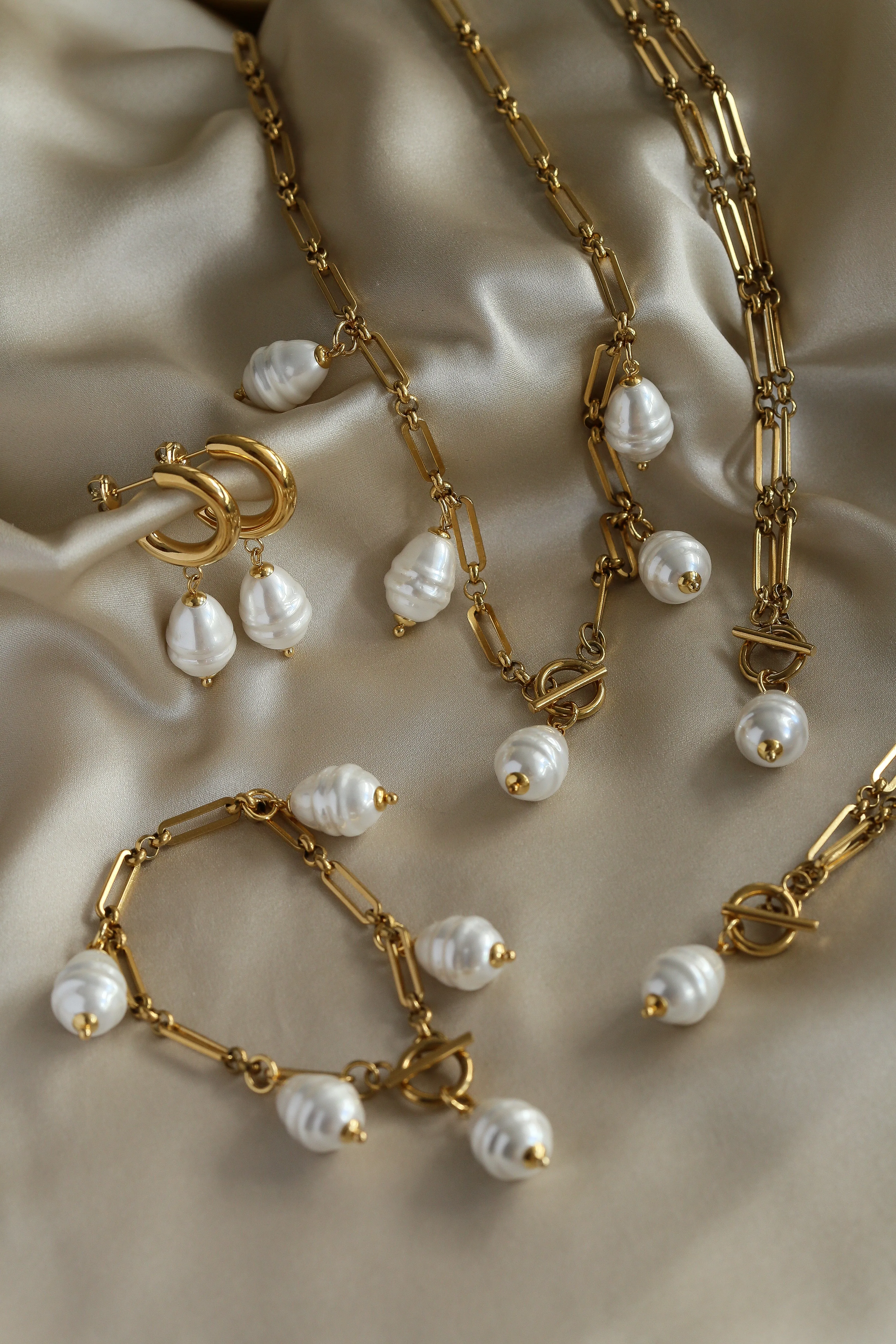 Illy Bracelet