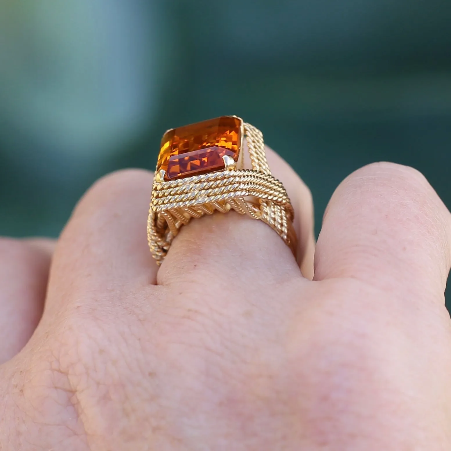 Italian Mid Centuty Chain Link 18ct Gold Cocktail Ring with Emerald Cut Orange Sapphire, 18ct Yellow Gold, size O or 7.25