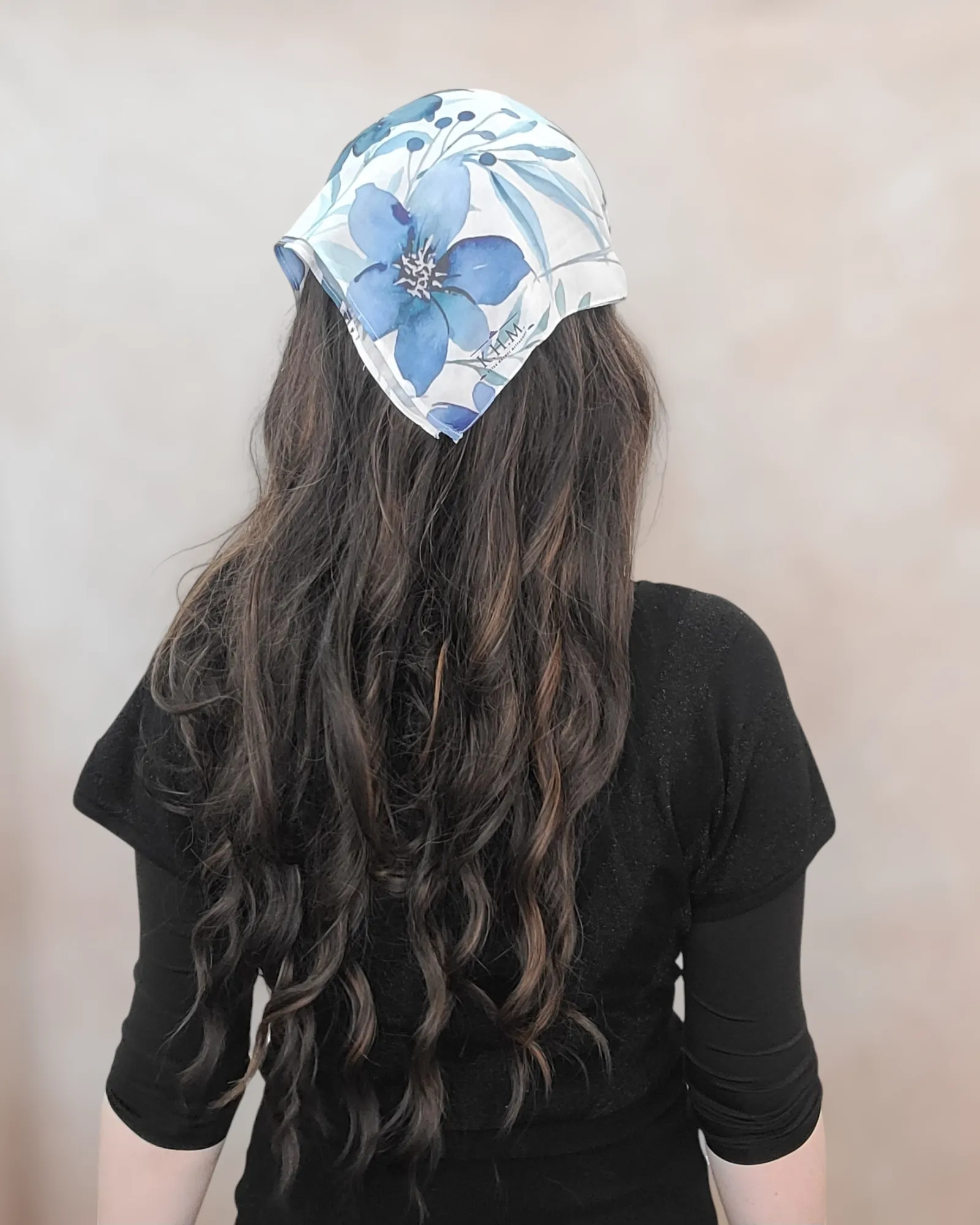 Lilly Blue Bandana