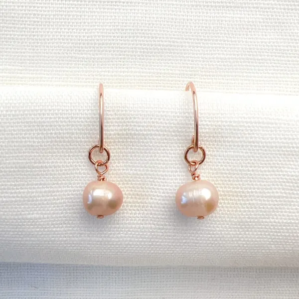 Luminous Rose - Single Pearl Earrings