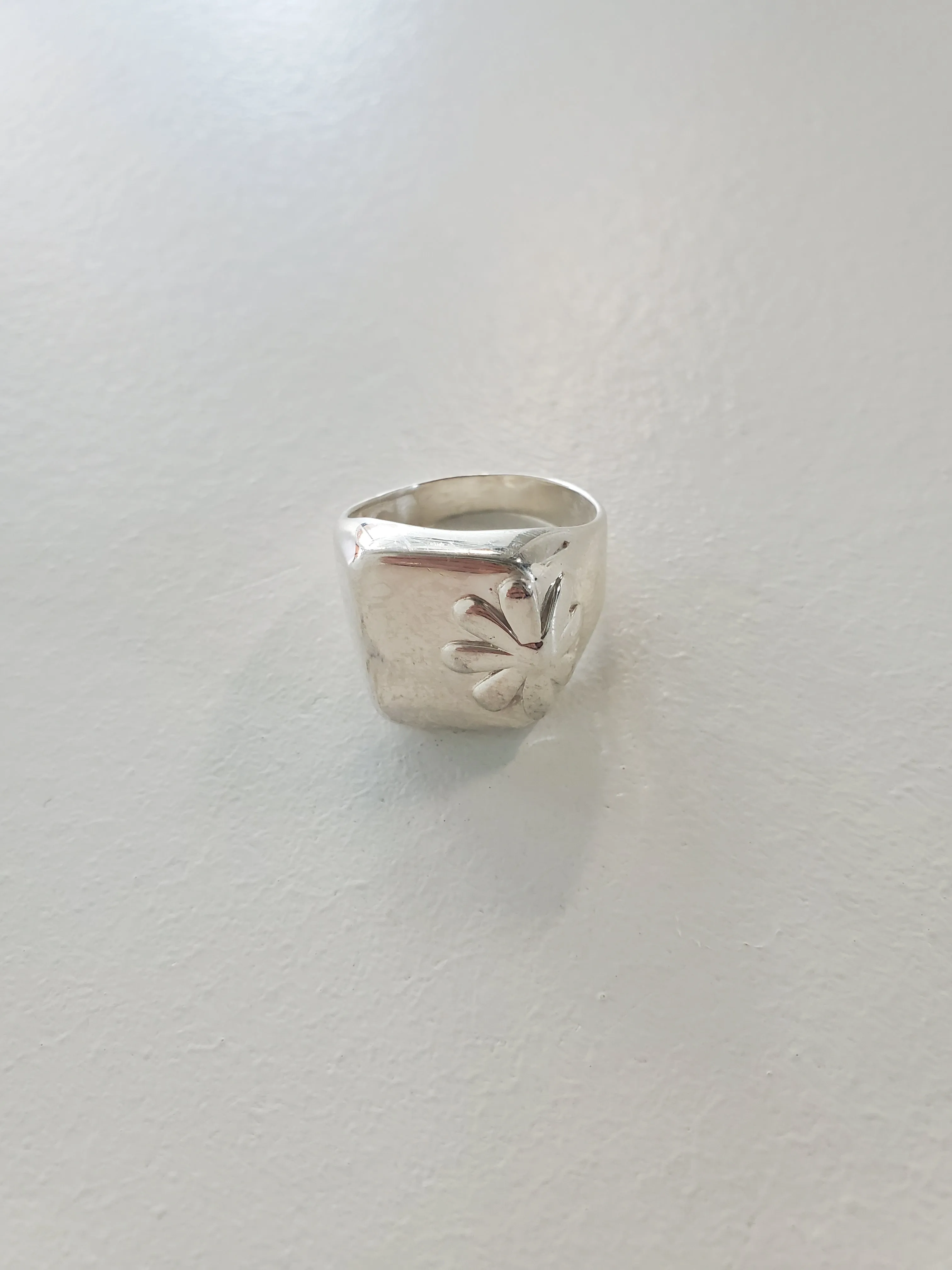 Martine Ali - Daisy Square Ring