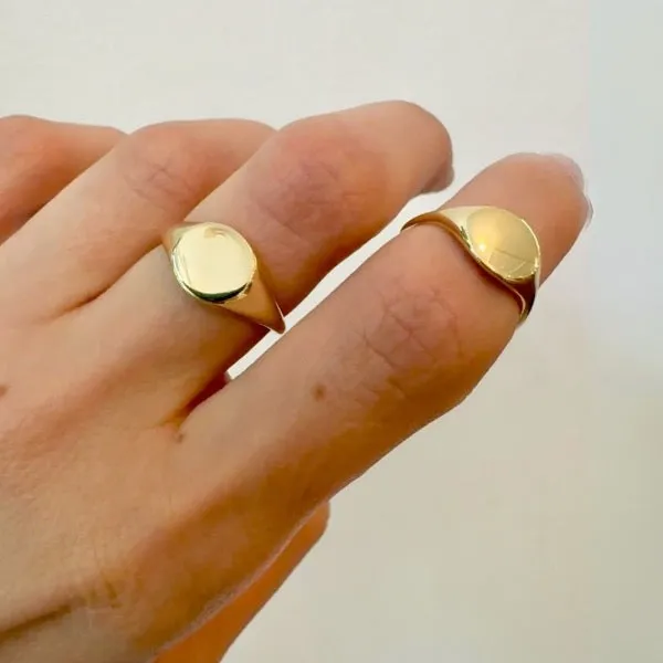 Miette Signet Ring