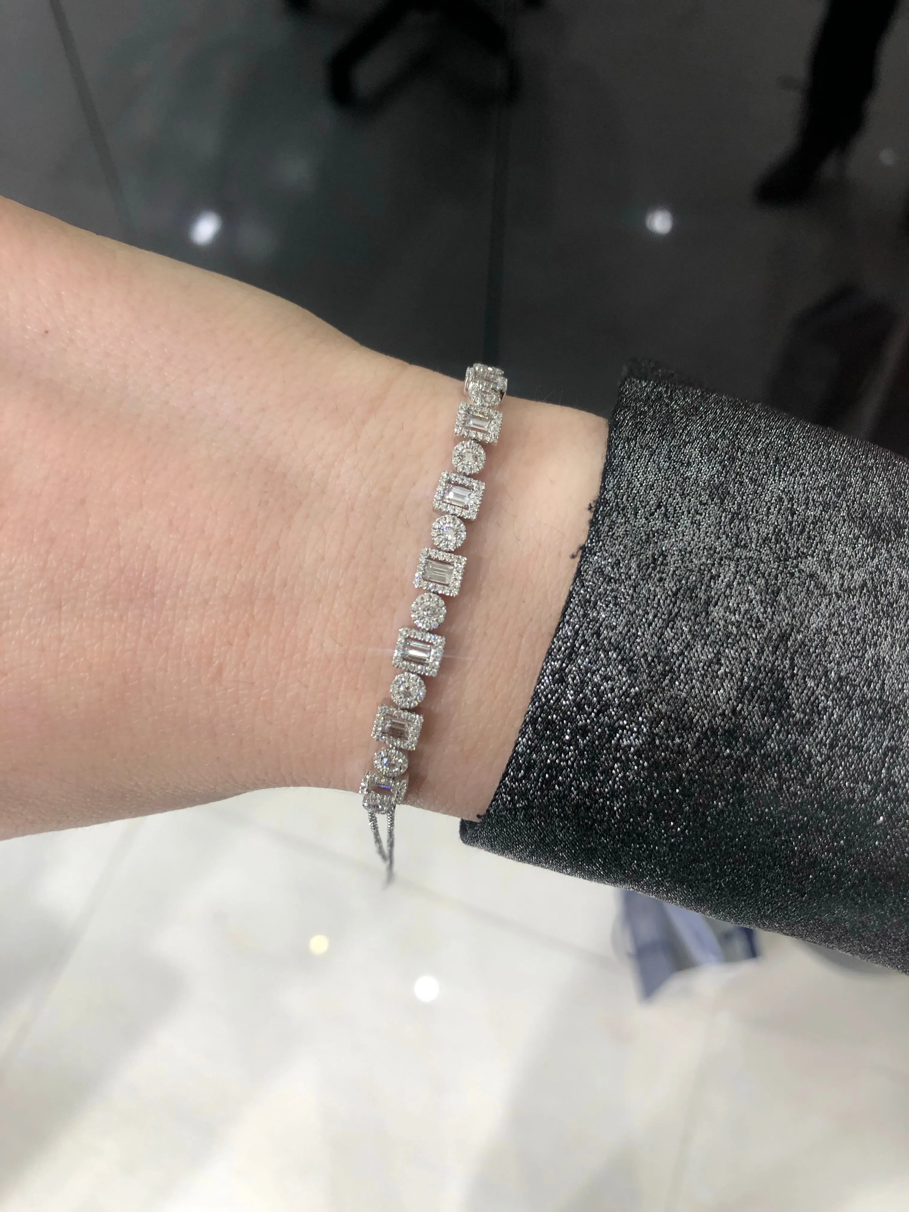Milgrain diamondbracelet
