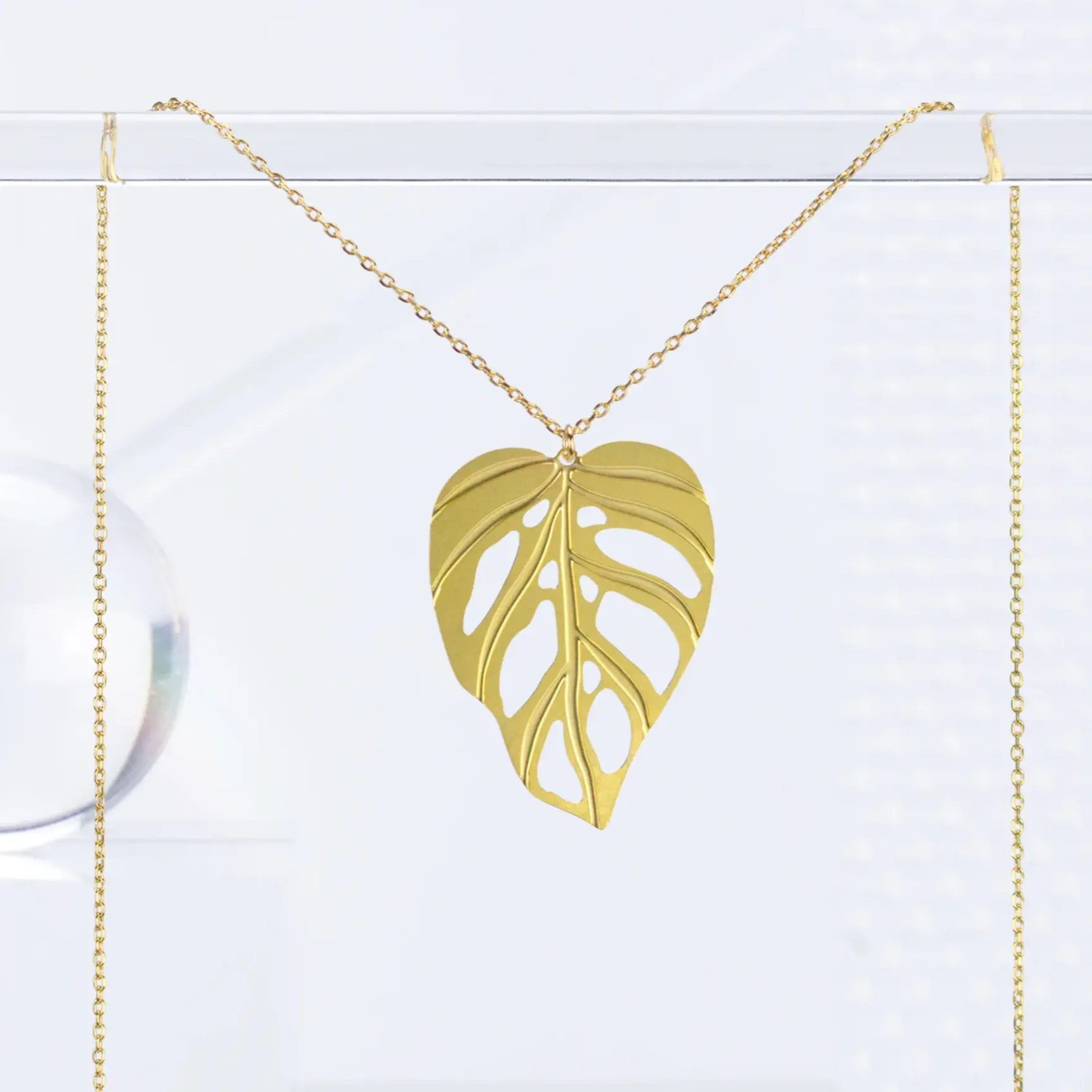 Monstera Adansonii Leaf Necklace