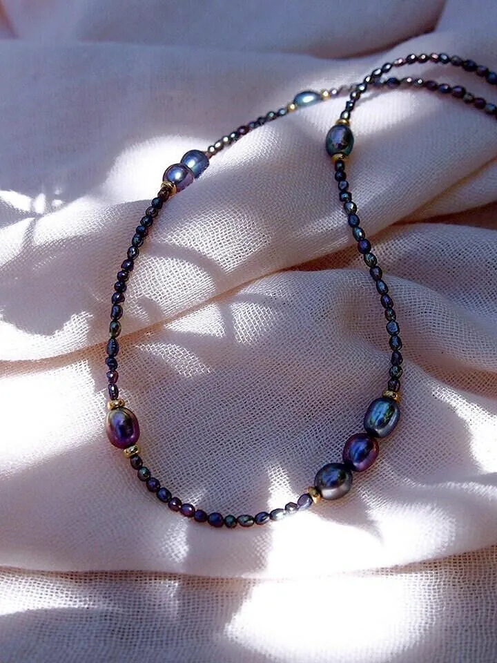Peacock Pearl Bead Necklace - Hiwahiwa
