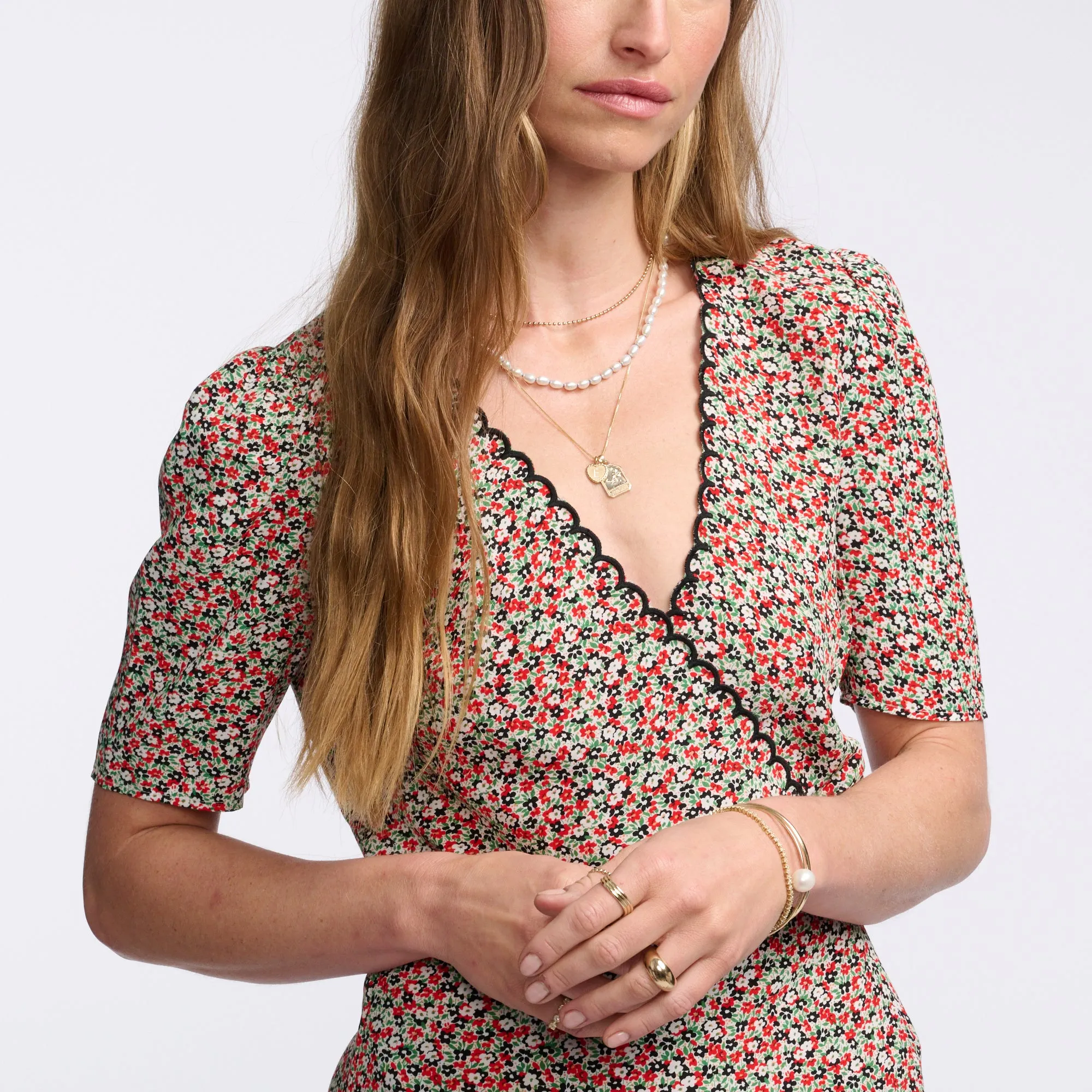 Pearl Hue Necklace