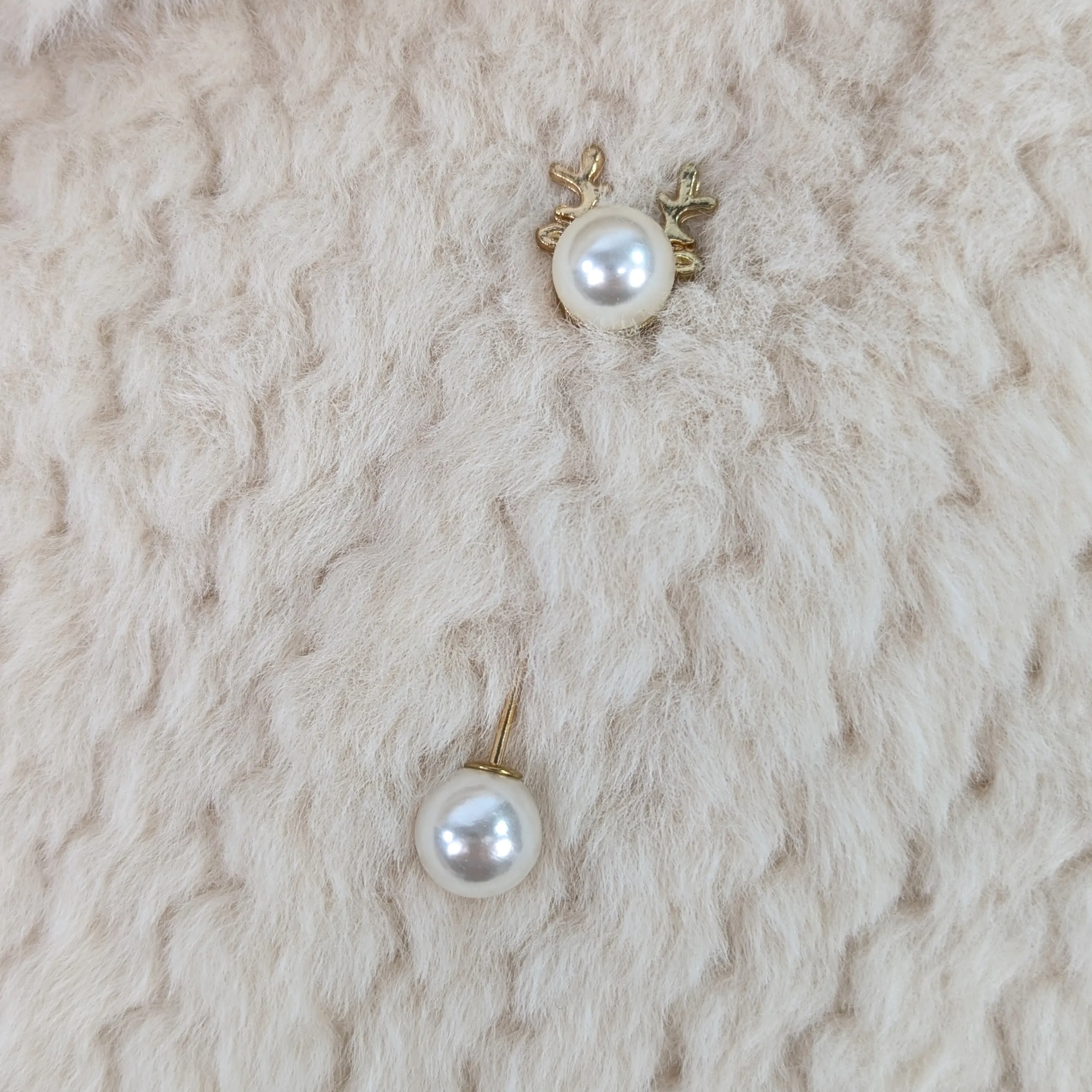 Reindeer Scarf Pin / Brooch