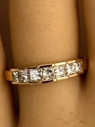 Romantic Princess Cut Diamond Ring in 18ct Yellow Gold - Valentine's Day Gift