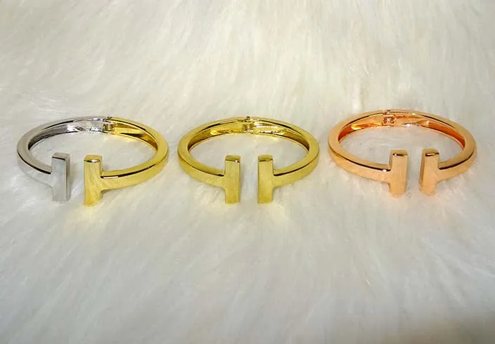 Silver Rose Gold Popular H Quality Small Bracelet Jewelry For Women Gift
