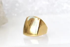 STATEMENT GOLD RING