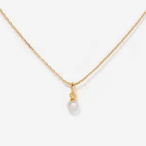 Tiny Pearl Necklace