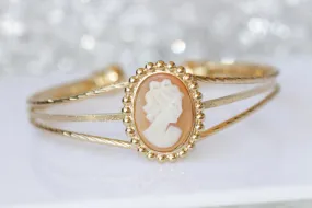 VINTAGE CAMEO BRACELET