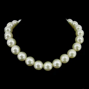 Vintage Pearl Necklace