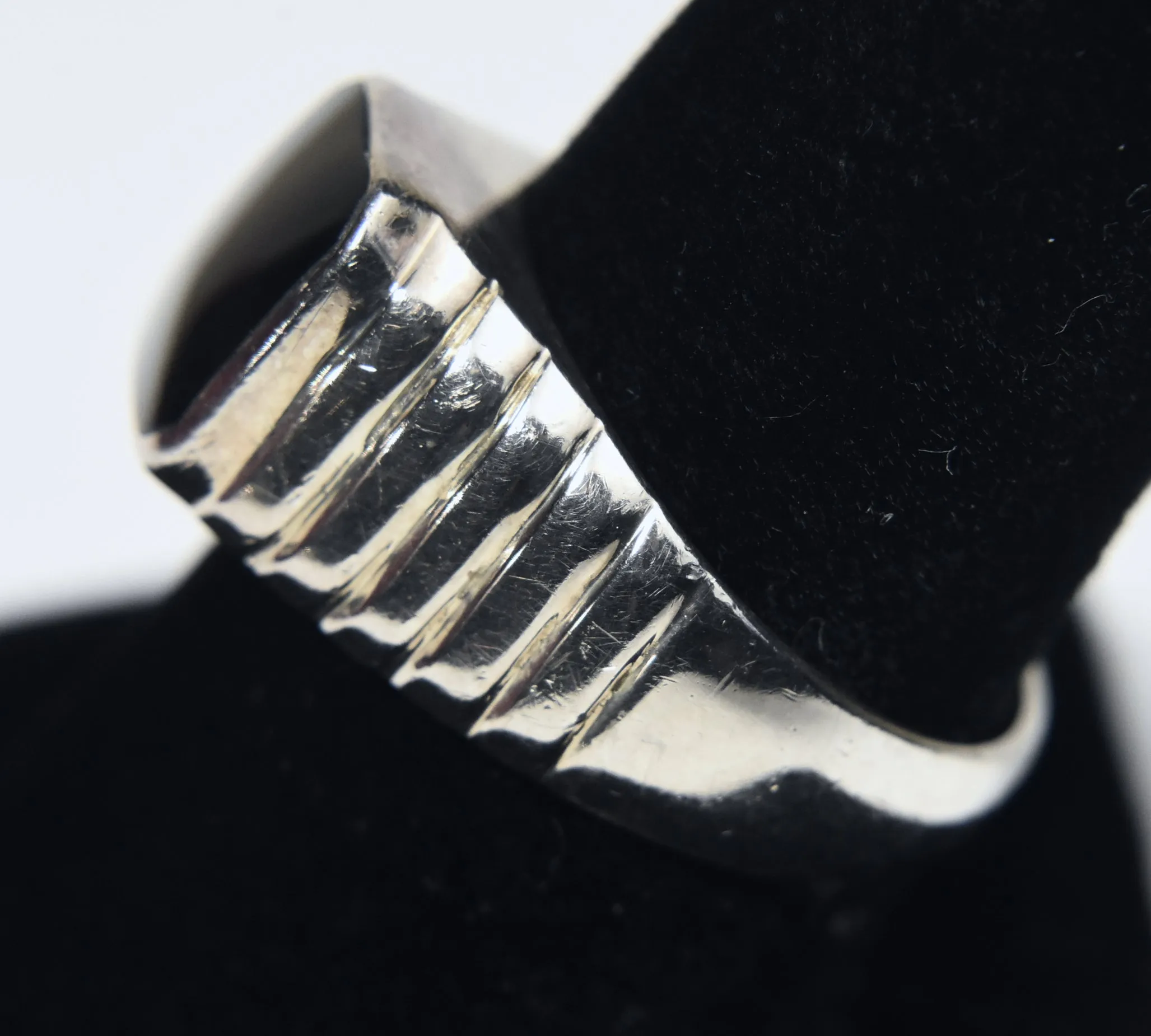 Vintage Tiered Art Deco Design Sterling Silver Black Onyx Signet Ring - Size 8.75