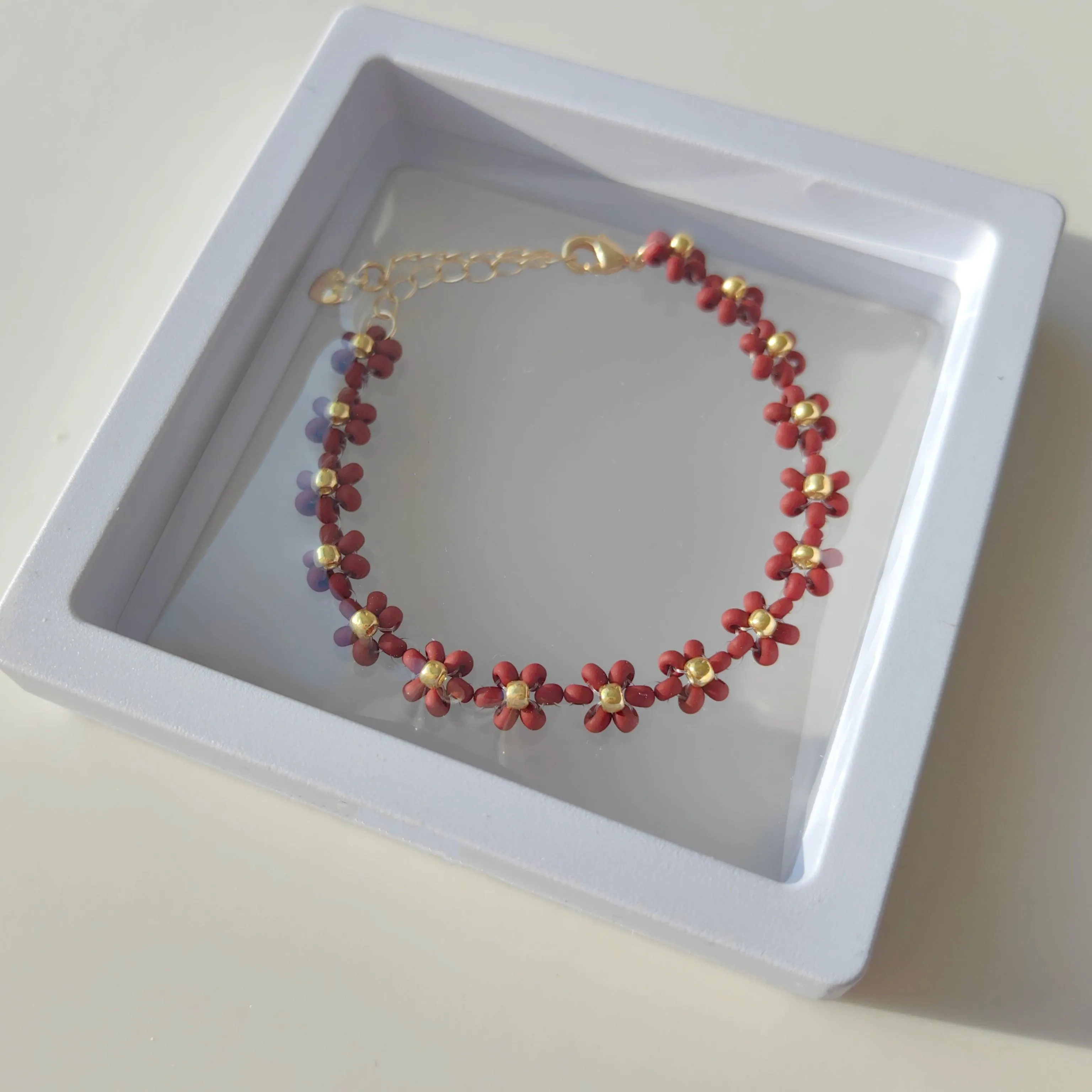 Wine Daisy Bracelet